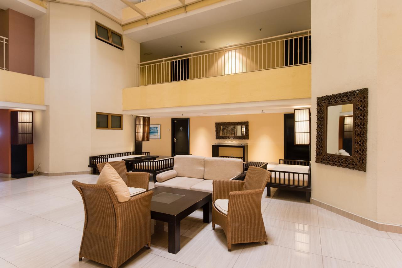 W Studio Resort Suites Петалинг-Джая Экстерьер фото