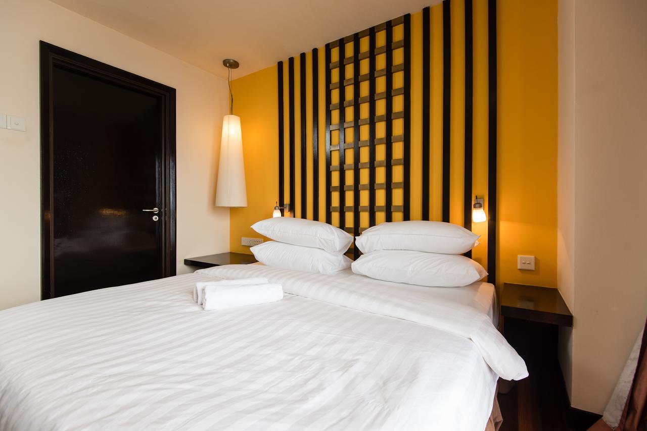 W Studio Resort Suites Петалинг-Джая Экстерьер фото