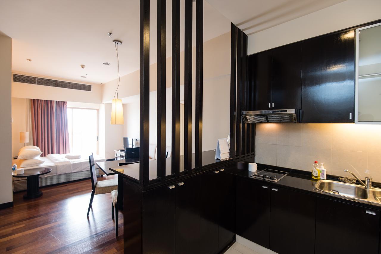W Studio Resort Suites Петалинг-Джая Экстерьер фото